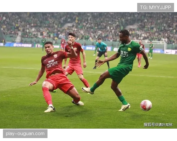 北京国安连追两球2-2逼平成都蓉城,张玉宁点射救主 北京国安连追两球2-2逼平成都蓉城,张玉宁点射救主